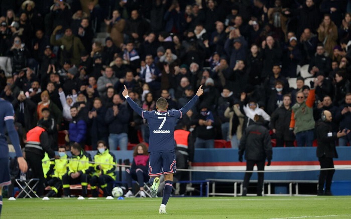 Trøyen nr. 7 arver den samme fotballånden